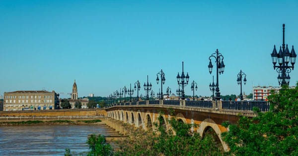 Marché immobilier Bordeaux 2025 : prix, taux et nouvelles opportunités pour les acquéreurs